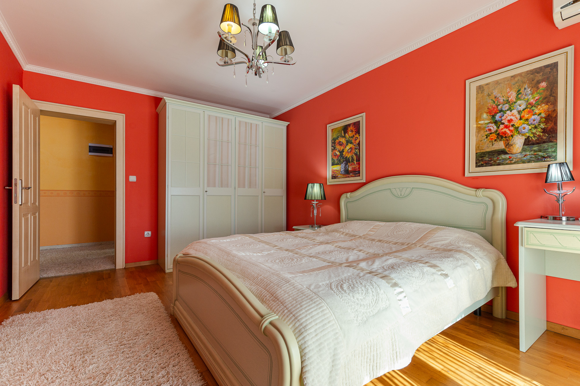 Three-level house with three bedrooms, 176 m², Lastva