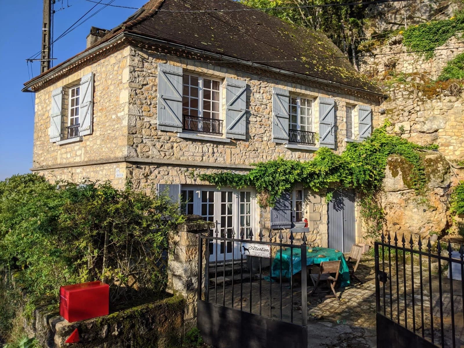 Domme Home with Apartment and Guest House, Aquitaine – France – BVI83168