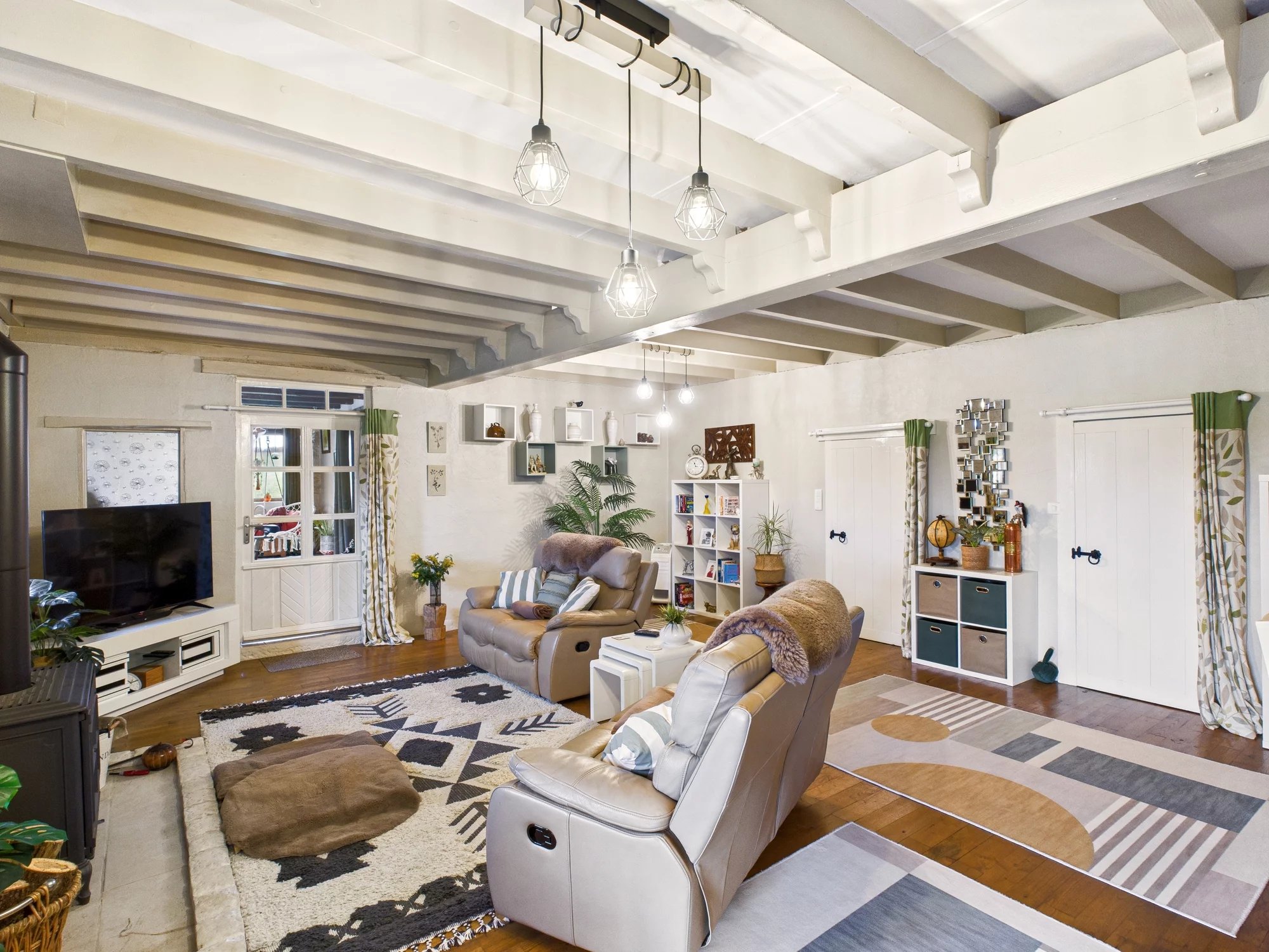 Beautiful Character Bungalow in a Peaceful Setting Close to Tusson, Poitou-Charentes – France – BVI84267