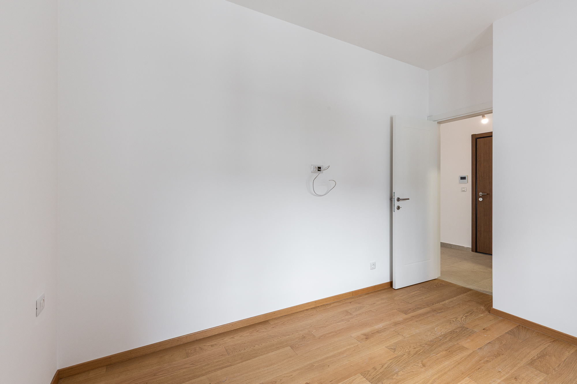 One bedroom apartment in Becici with a sea view