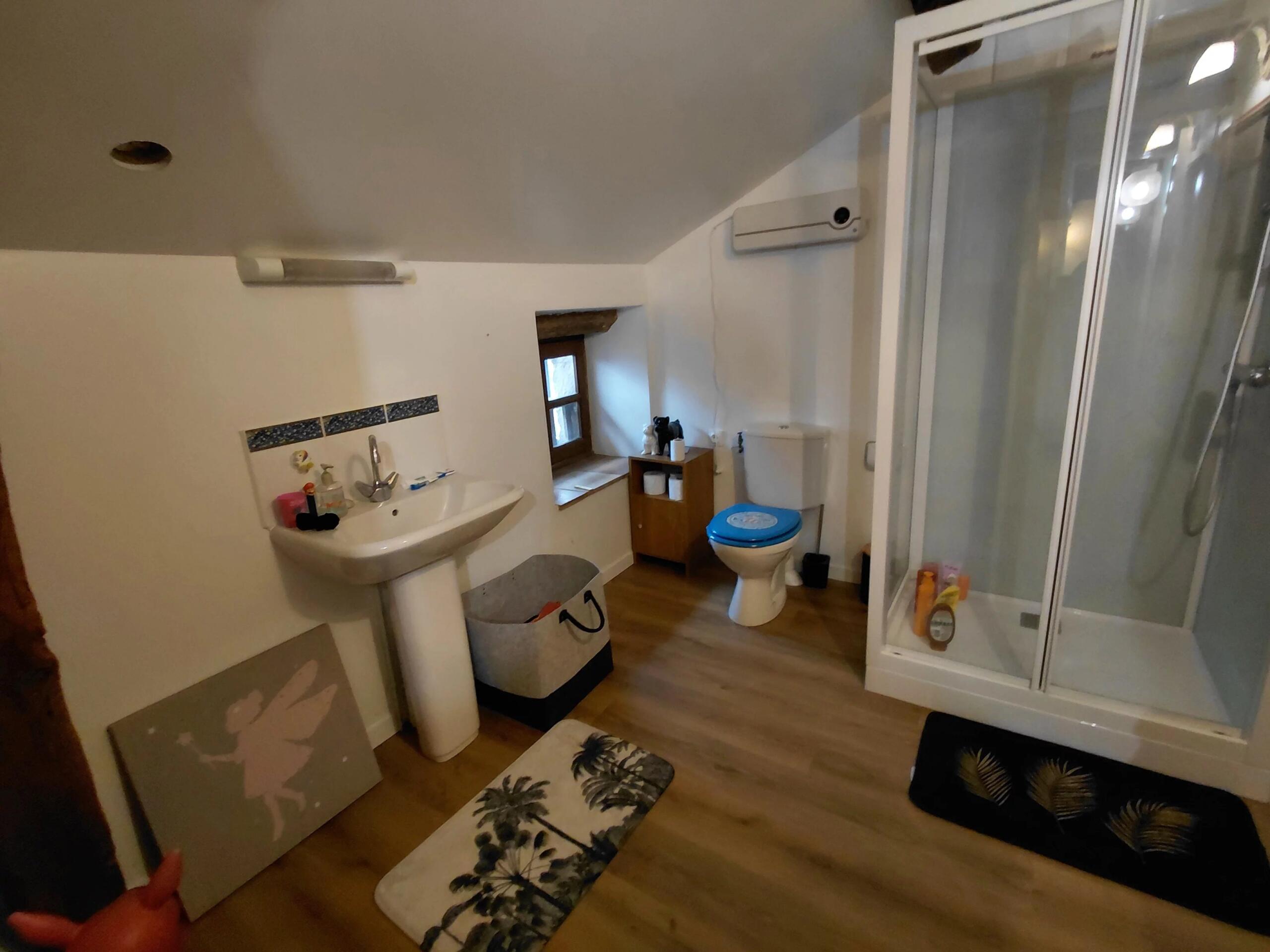 Location, Location, Location, Midi-Pyrénées – France – BVI84208