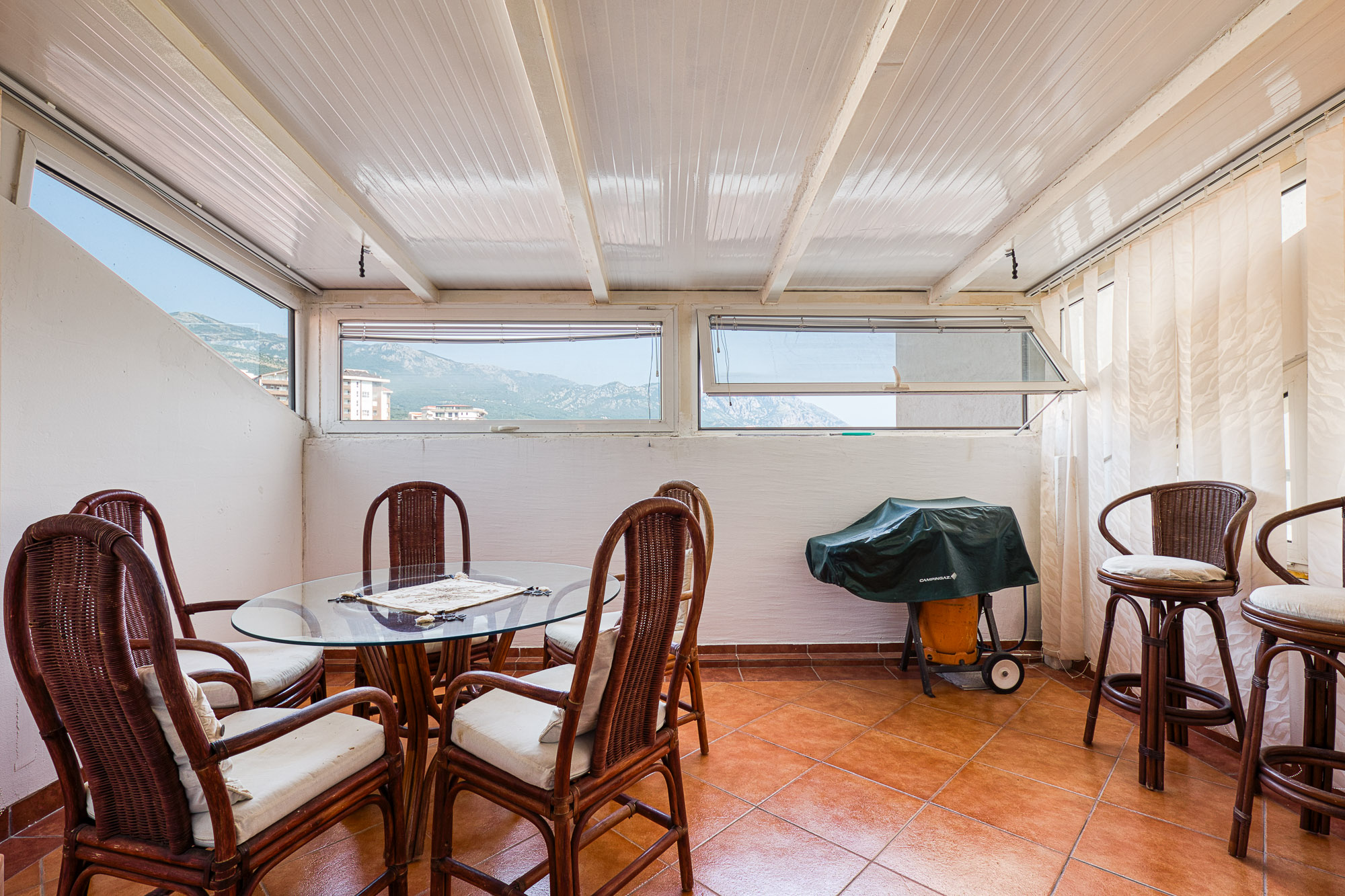 One-bedroom apartment in Bečići, 64m²