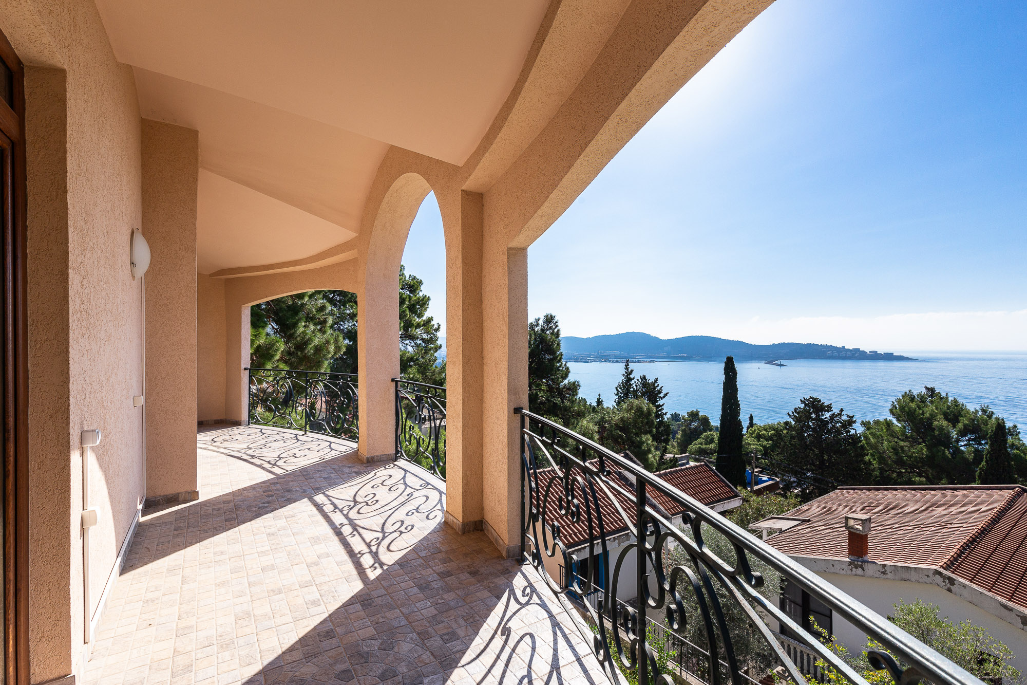 Modern villa in Susanj with a beautiful sea view