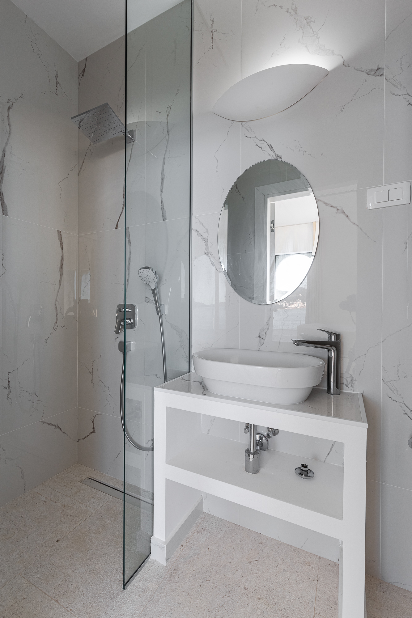 Luxurious villas in the PURE MANSIONS complex