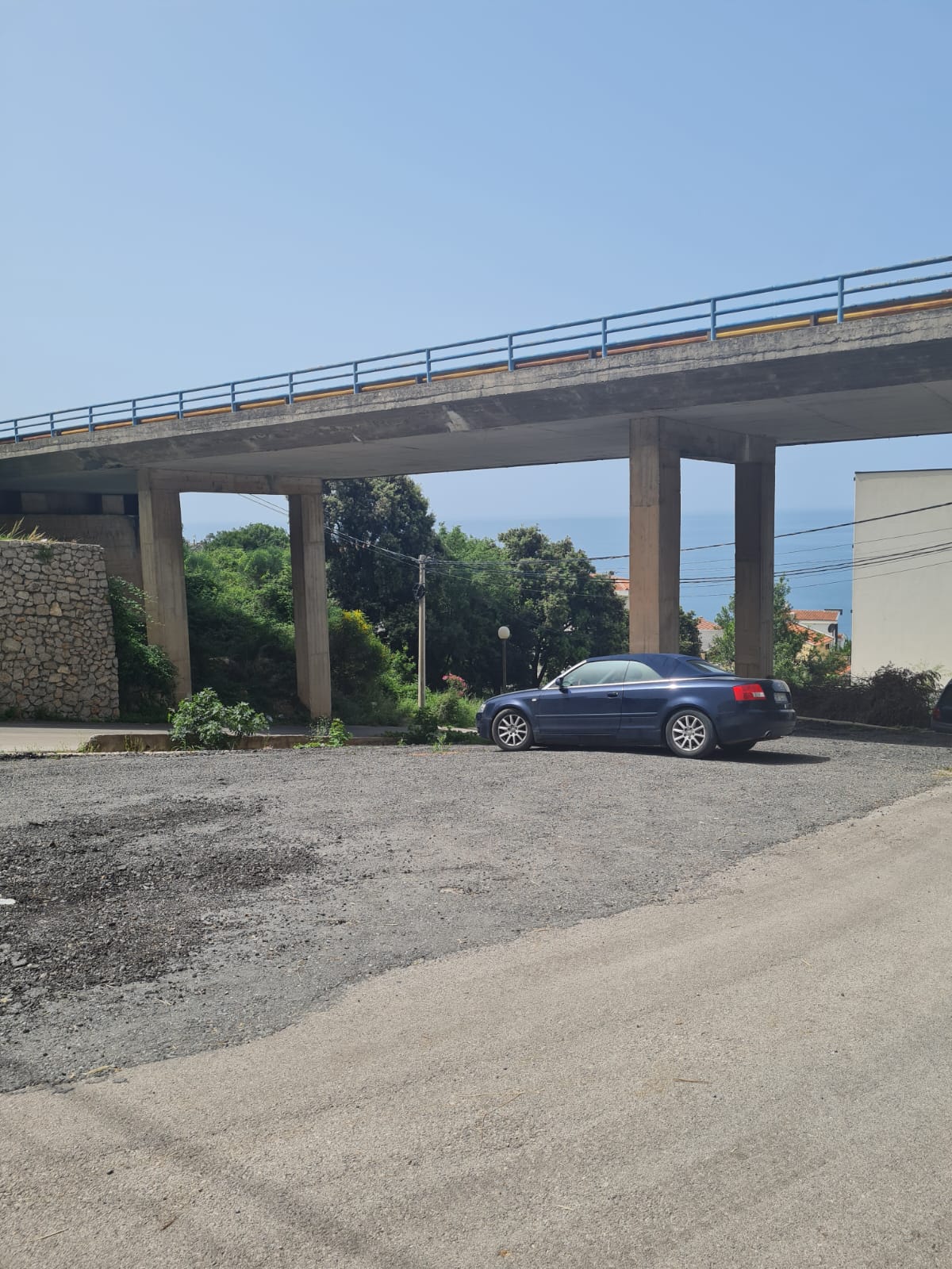 Brand new apartment in a newly constructed building in the picturesque area of Dobre Vode