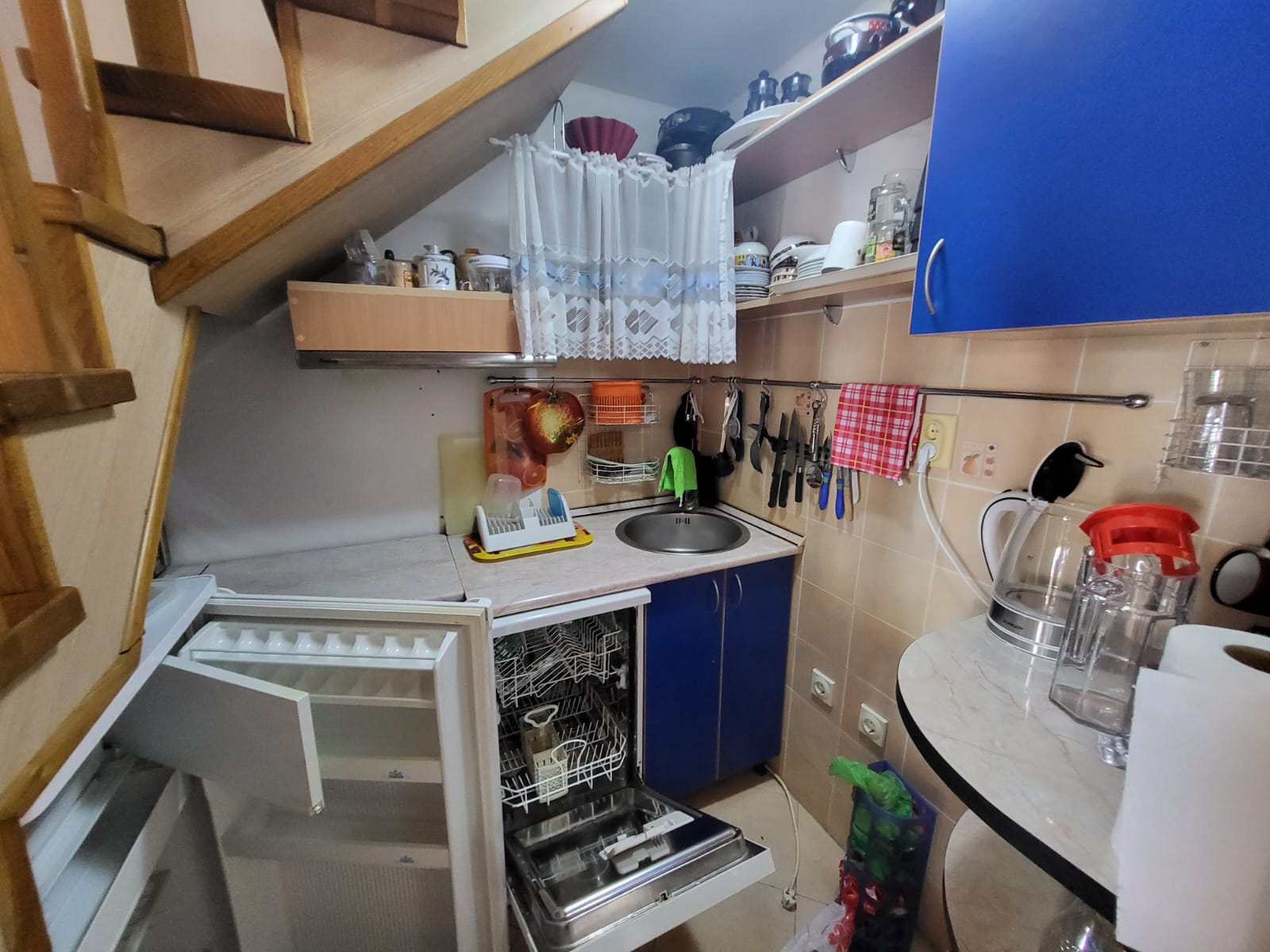 For sale: 24m² apartment with a sea view on the coast of the Bay of Kotor.