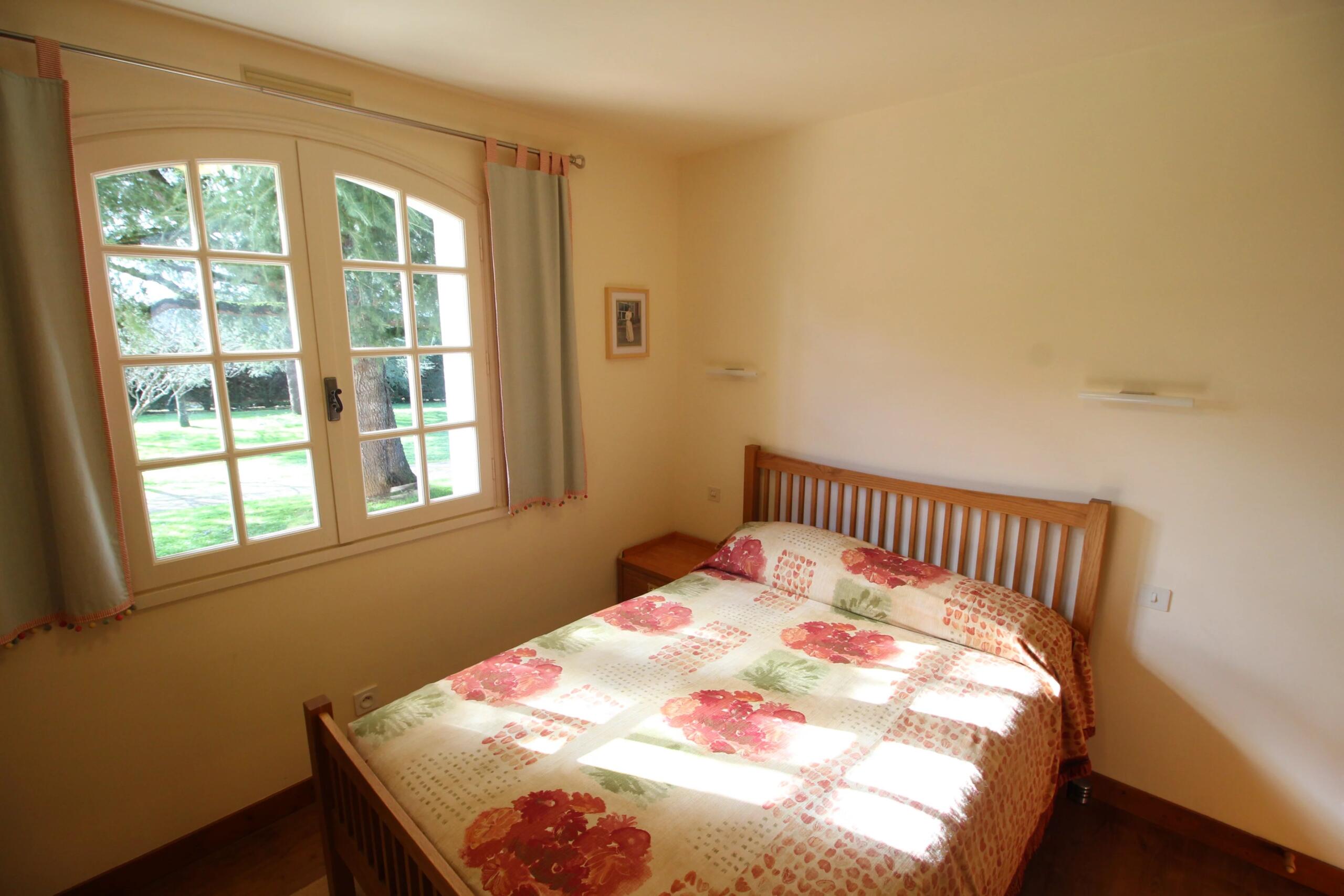 Contemporary detached house close to La Rochefoucauld, Poitou-Charentes – France – BVI84135