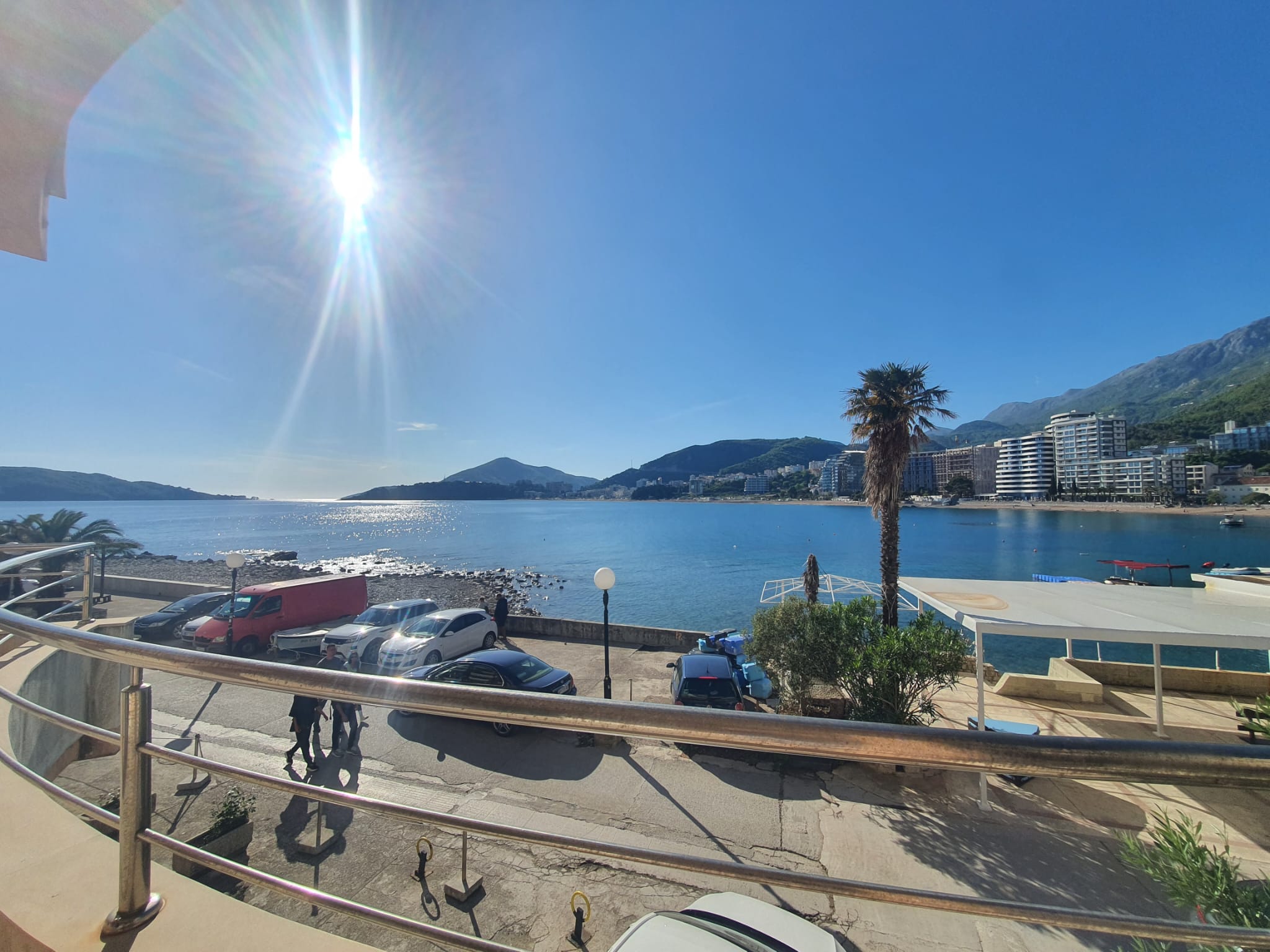 Dream Property: Whole Floor on the Seashore, Rafailovichi