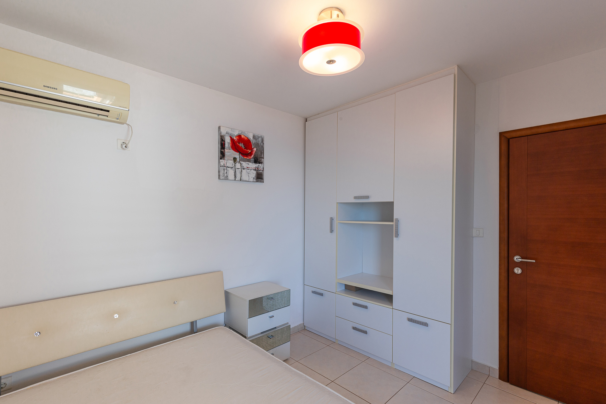 Ideal apartments for holidays and investments in Becici