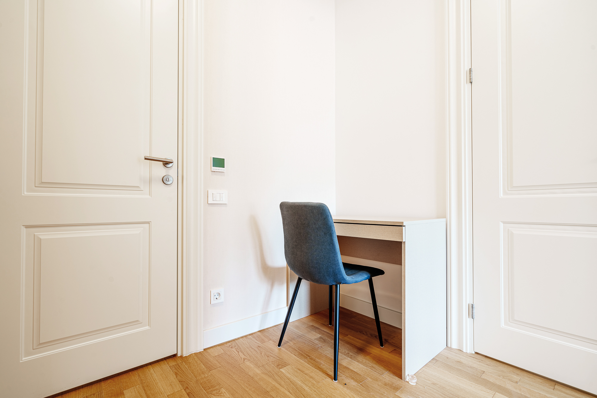 Apartment with two bedrooms and sea views in Becici