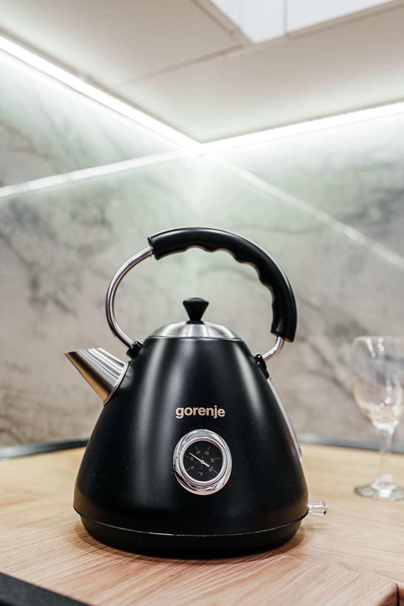 Apartment with two bedrooms and sea views in Becici