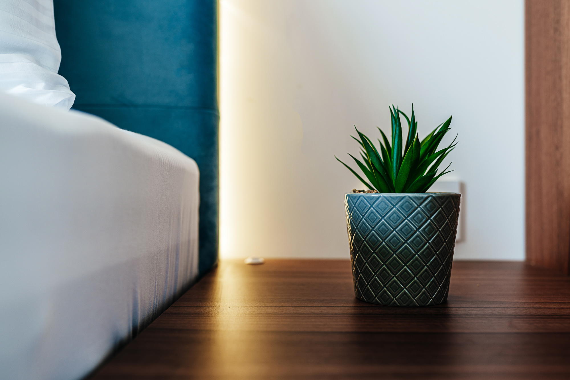 Apartment with two bedrooms and sea views in Becici