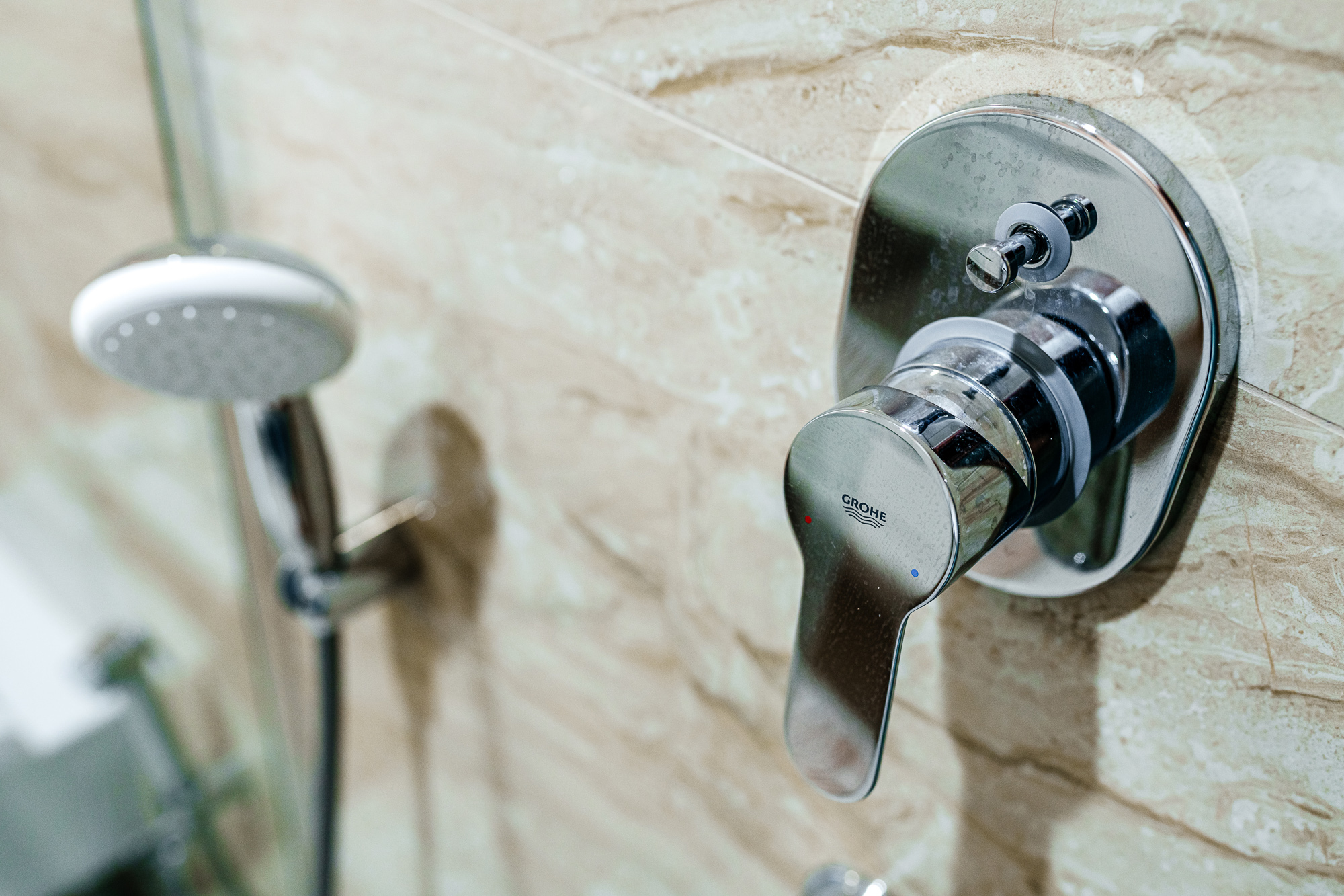 Apartment with two bedrooms and sea views in Becici