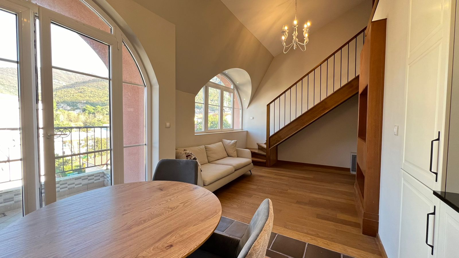 For sale a new luxury apartment in the center of Tivat