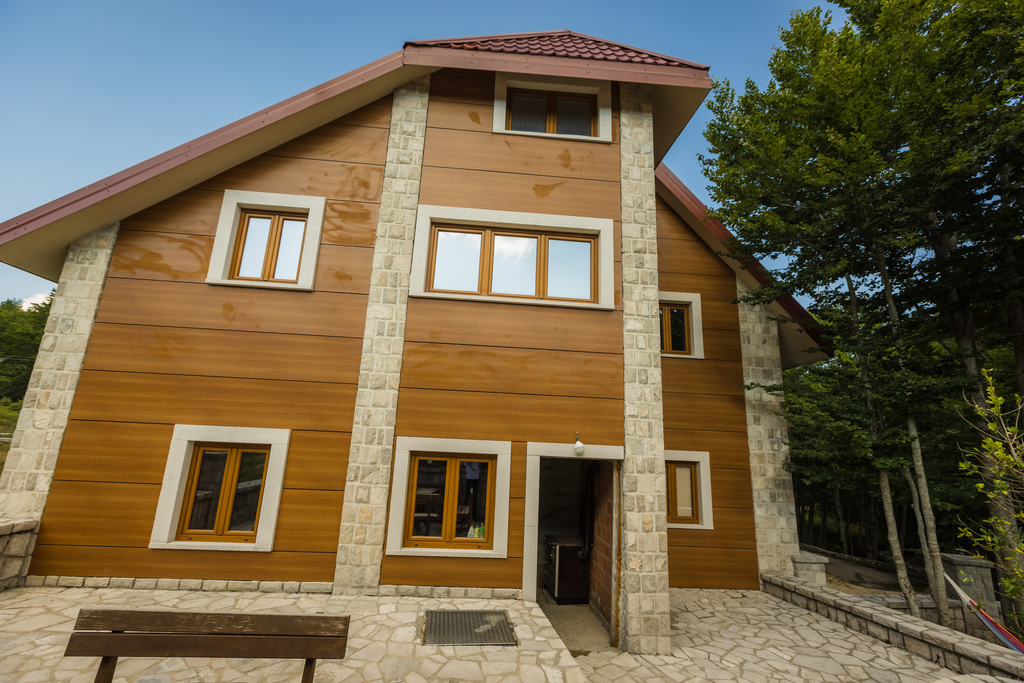 House for sale in Lovcen Nation Park