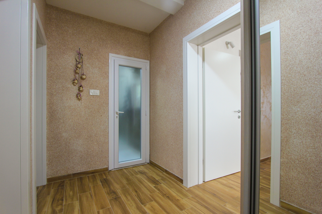 2 bedroom apartments in a charming 3-storey building in Bar