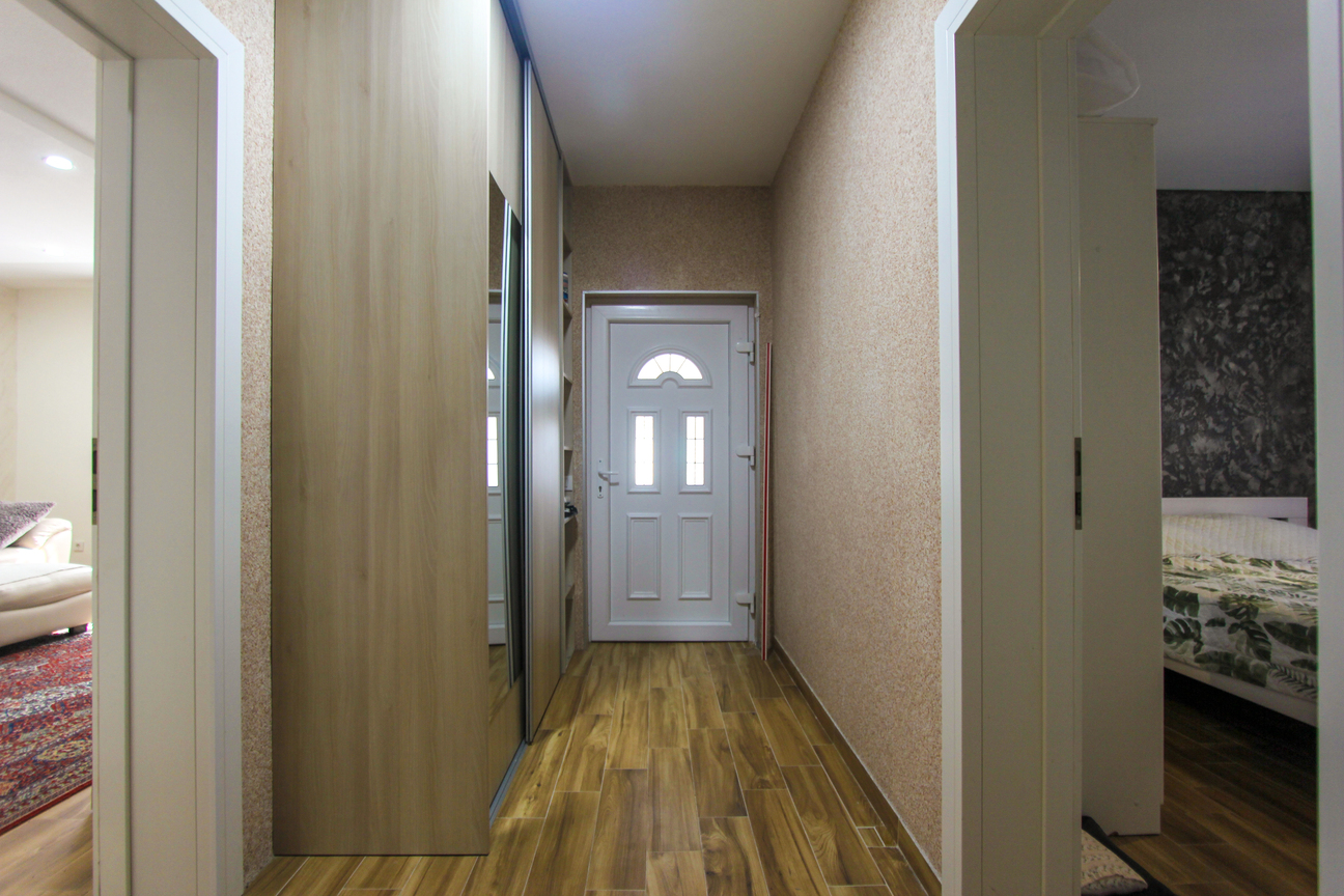 2 bedroom apartments in a charming 3-storey building in Bar