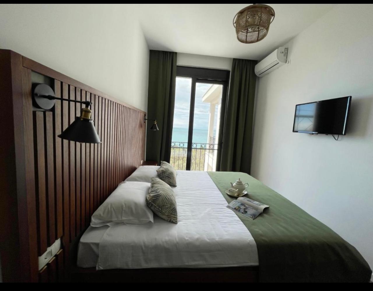 FOR SALE – Luxury apartments with sea view | Exclusive location near Budva | Garage space included in the price