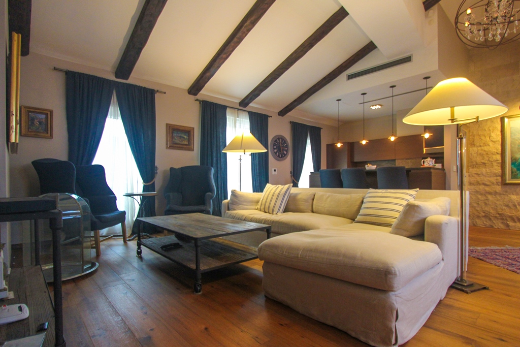 Charming duplex apartment in the heart of the old town of Budva