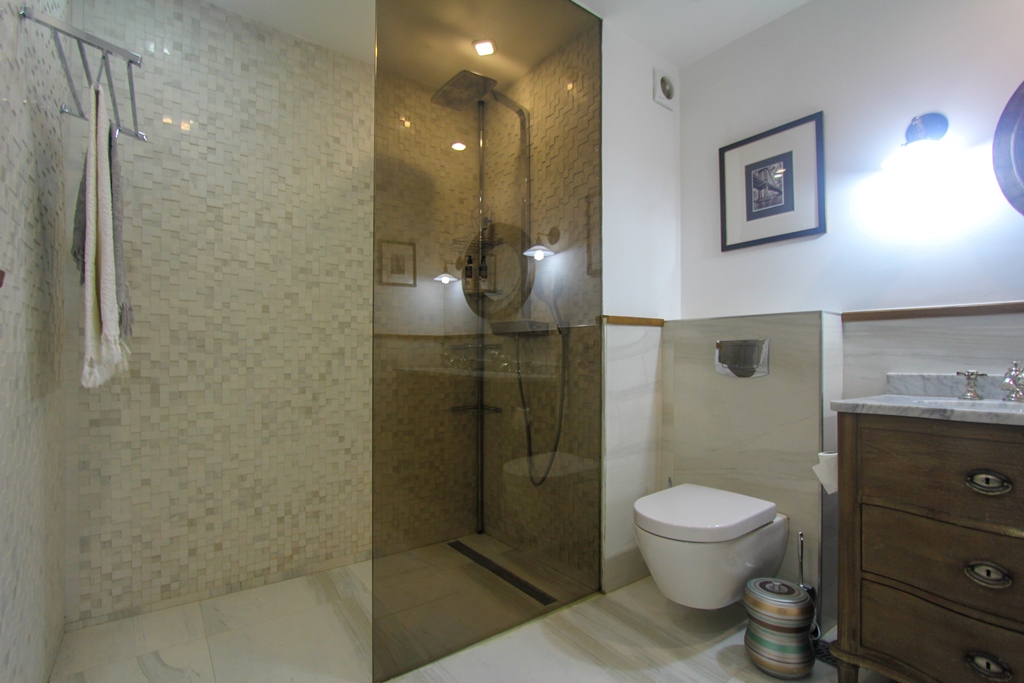 Charming duplex apartment in the heart of the old town of Budva