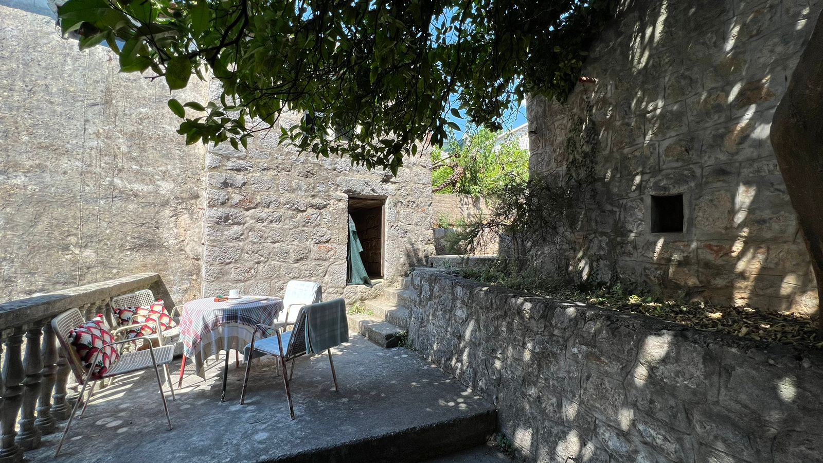Three houses in the charming village of Klinci on the Lustica peninsula