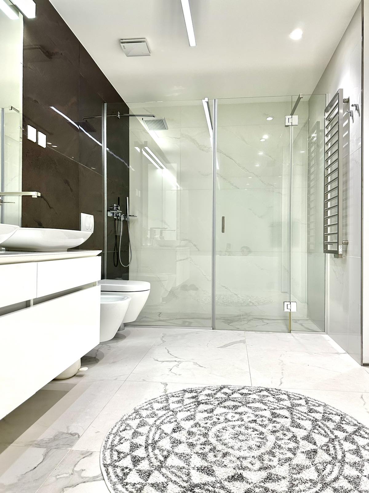 Luxurious apartment in Budva with sea view