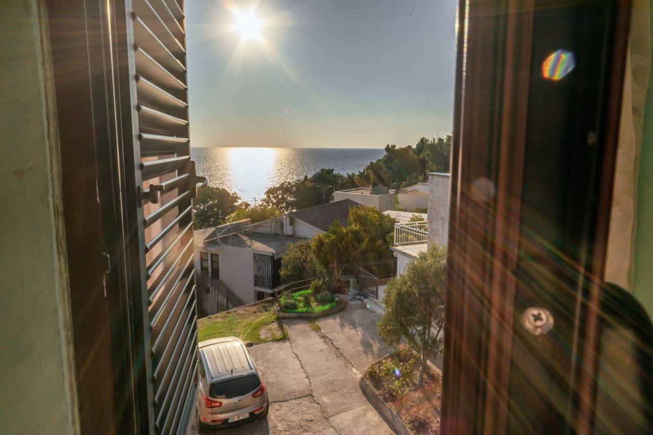 Five-room duplex in Bar near the sea