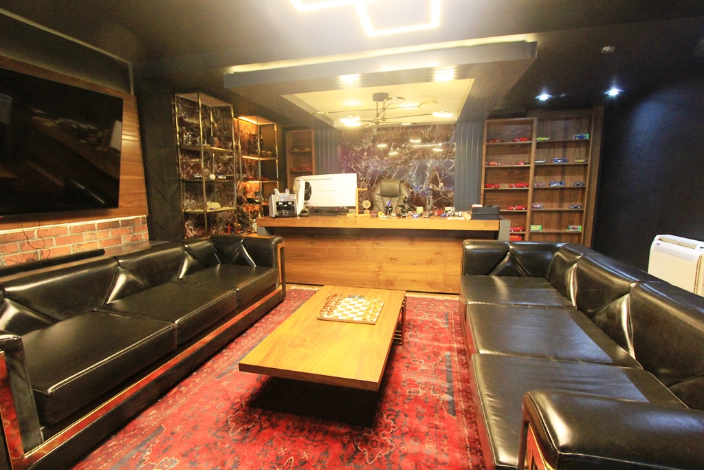 Luxury commercial space in Budva