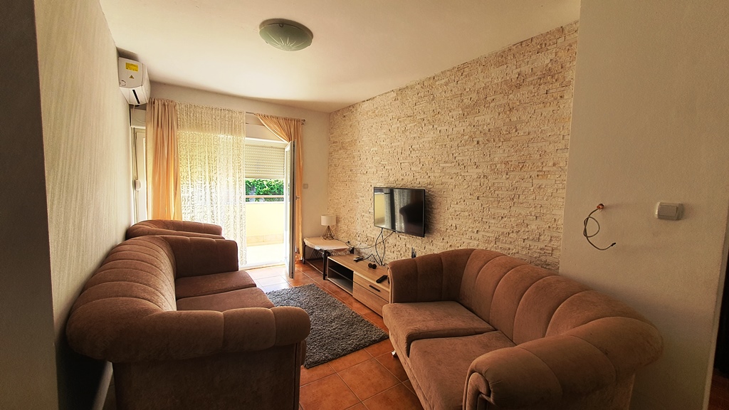 Duplex apartment with a panoramic view of Budva and the sea