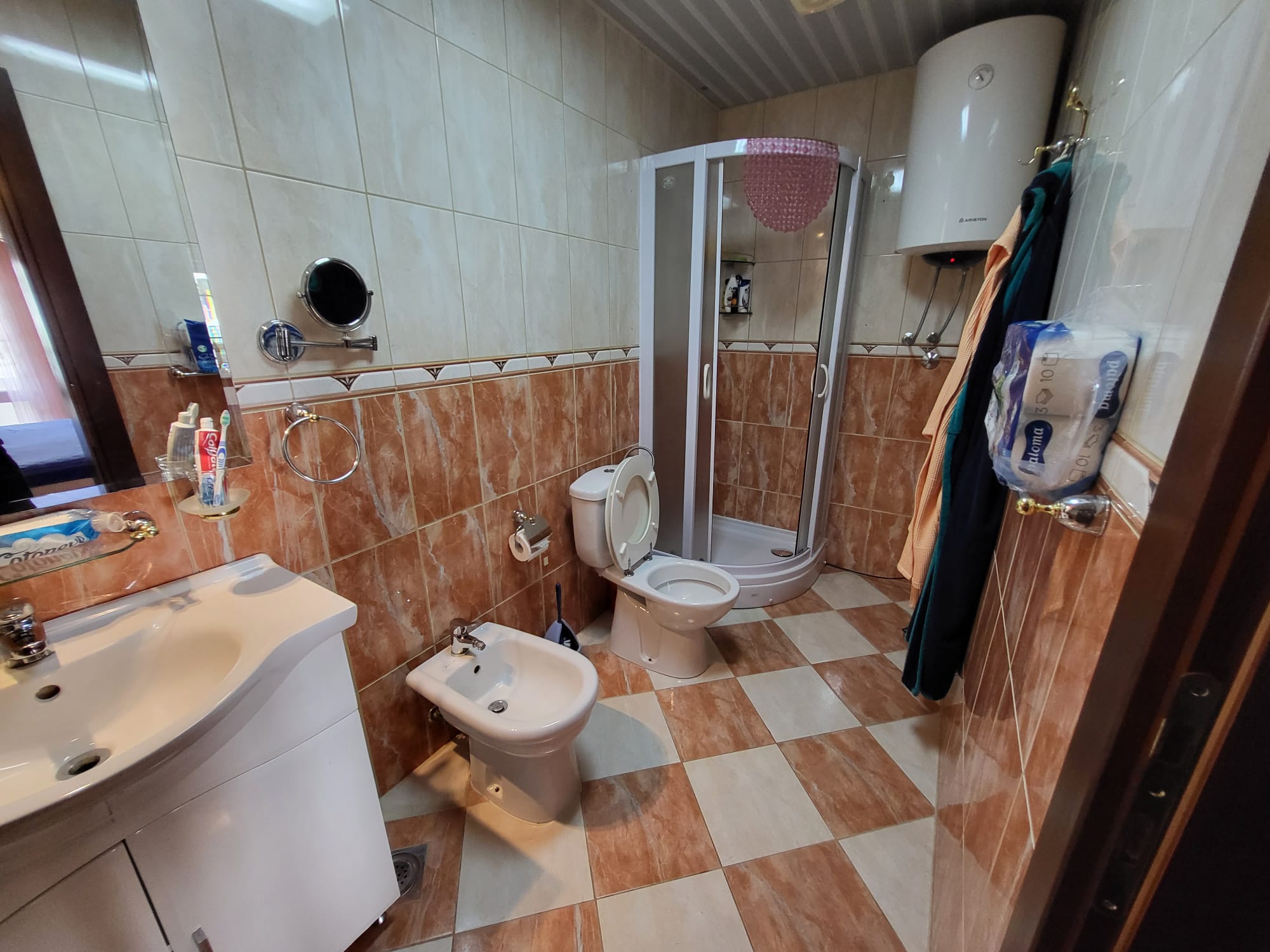 Three bedroom apartment in Rafailovici