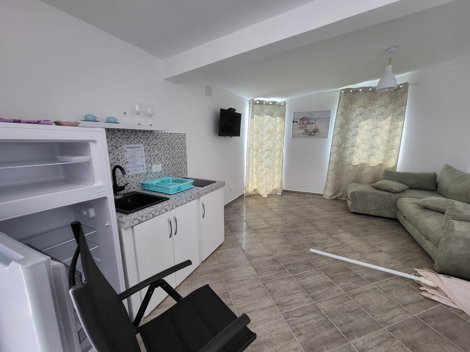 Spacious house in Utjeha with panoramic sea views