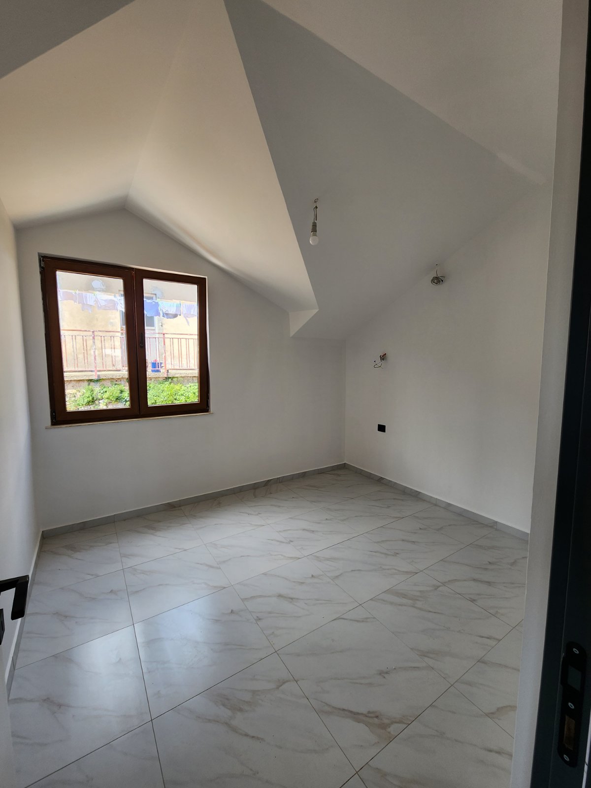 Spacious and bright apartments with panoramic sea views