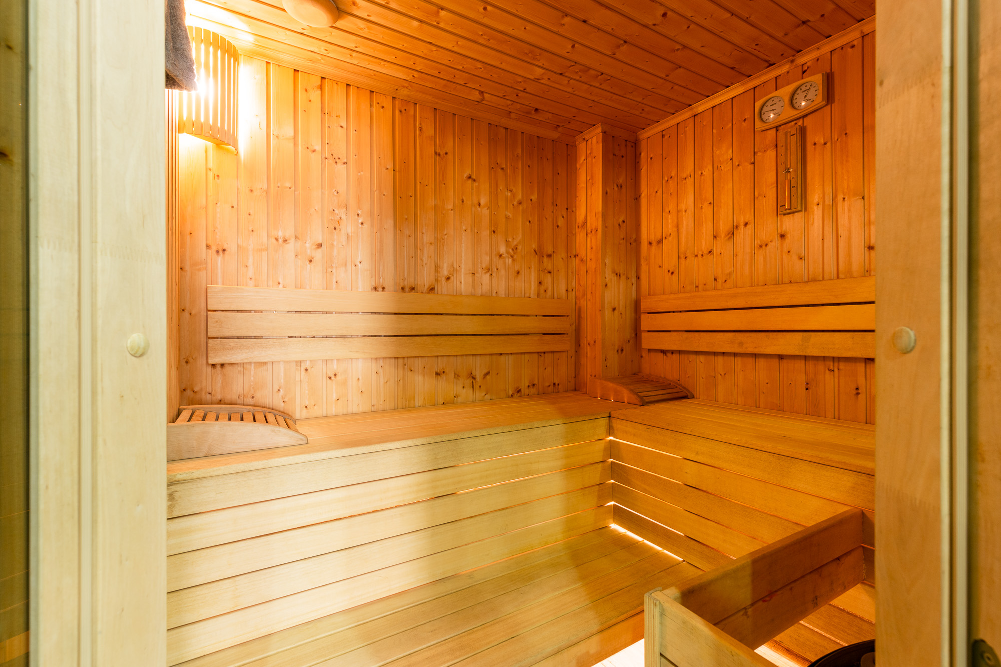 Excellent villa in the center of Herceg Novi