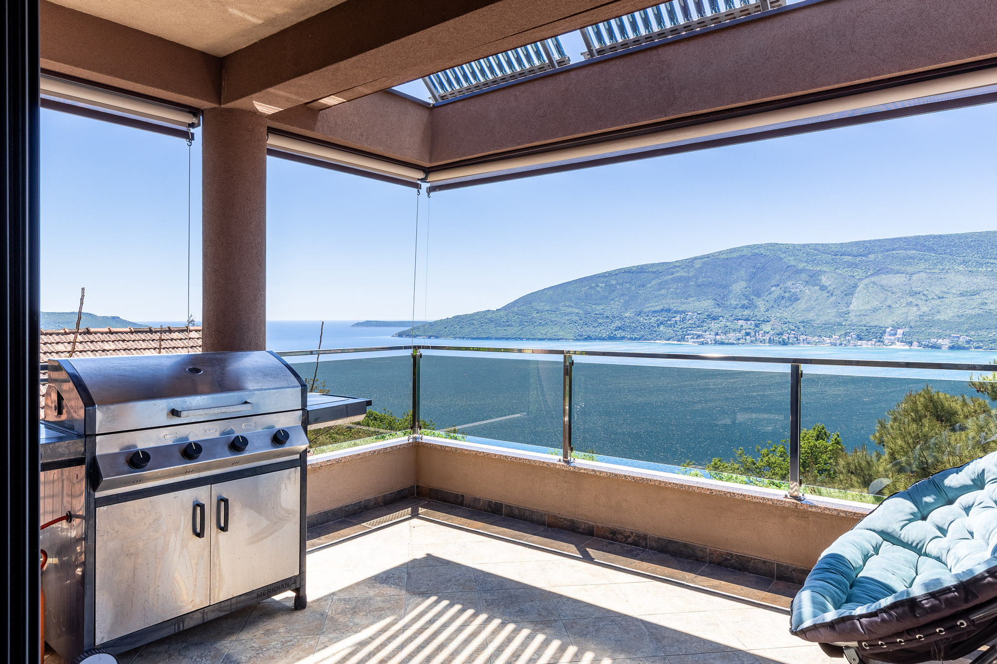 Excellent villa in the center of Herceg Novi