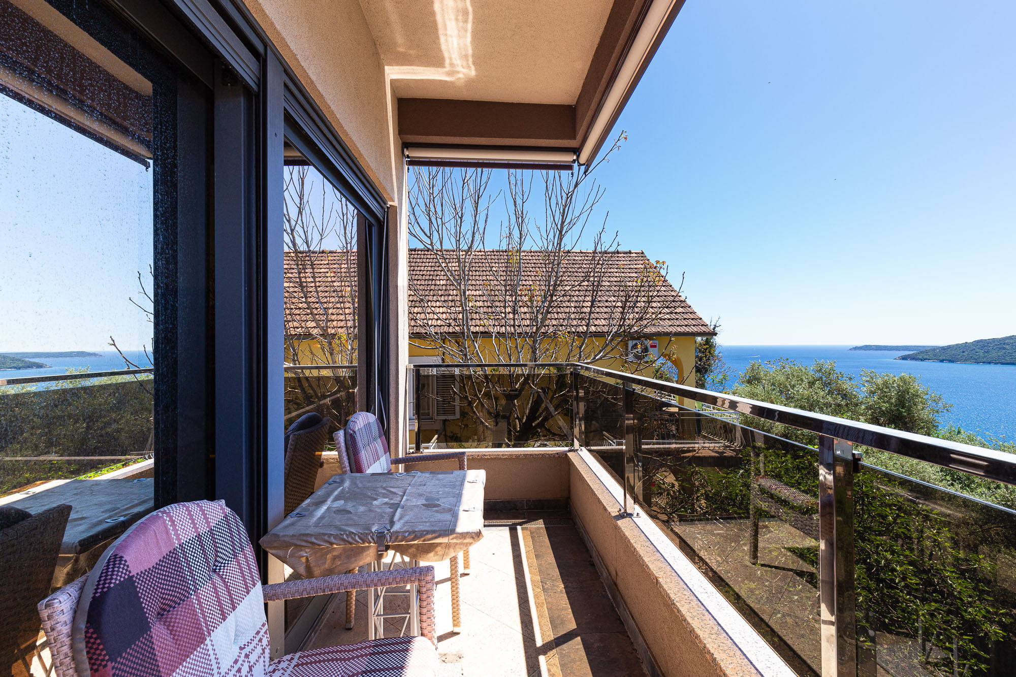 Excellent villa in the center of Herceg Novi