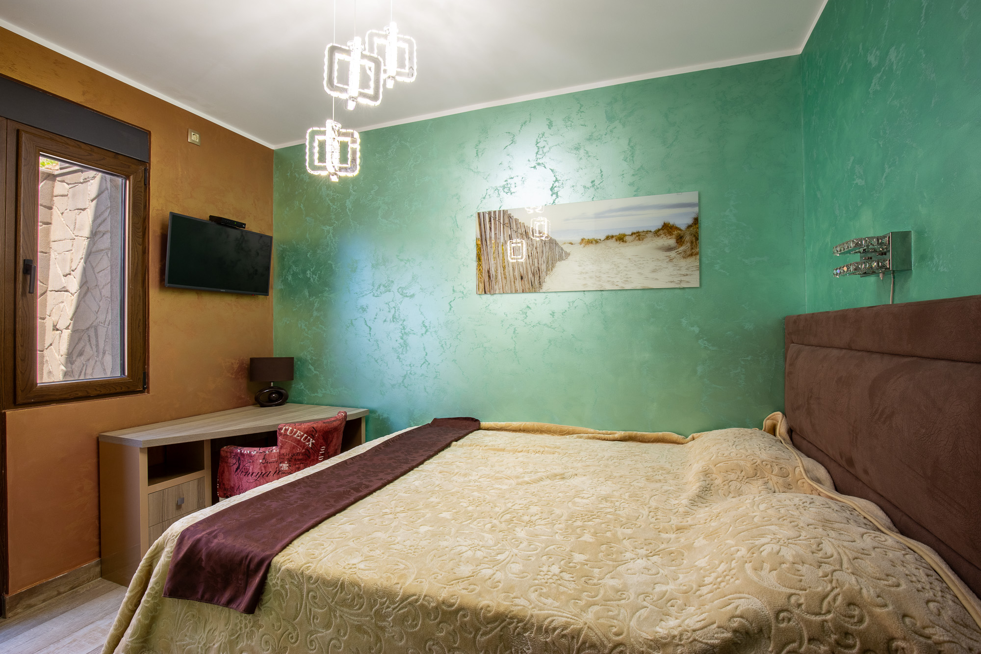 Excellent villa in the center of Herceg Novi