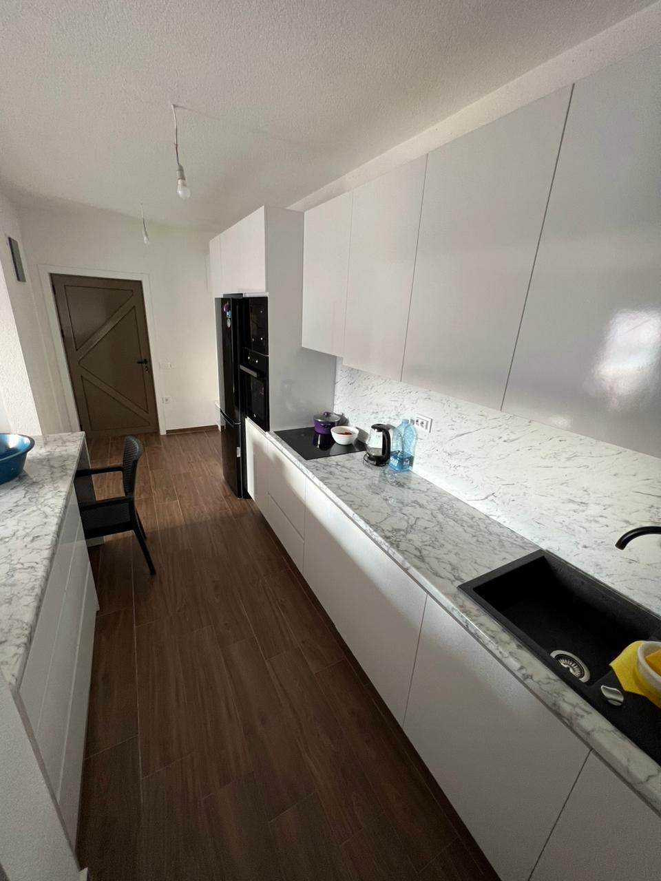 Apartments with one and two bedrooms in Dobra Voda