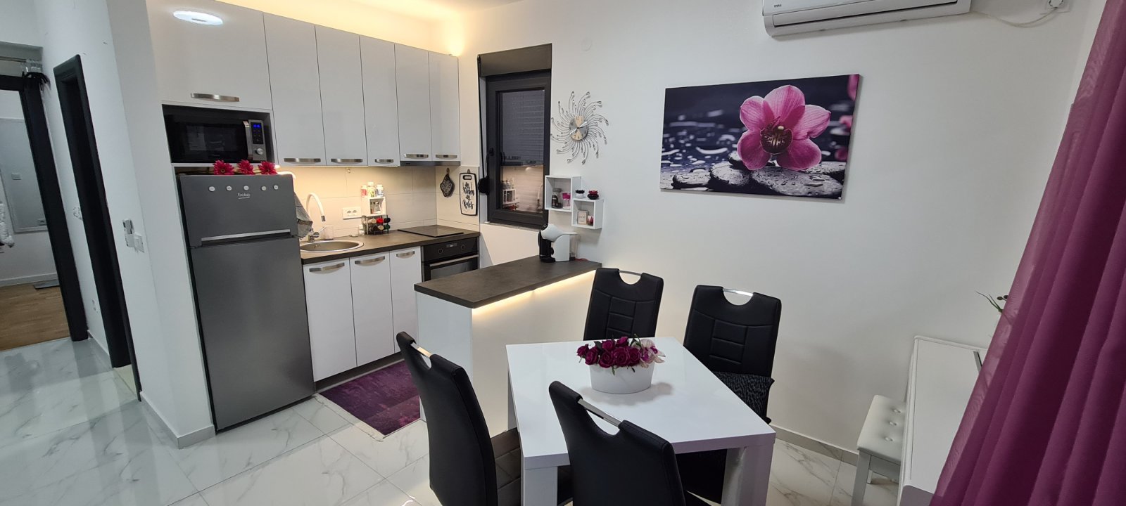 Modern apartment in beautiful Djenovici