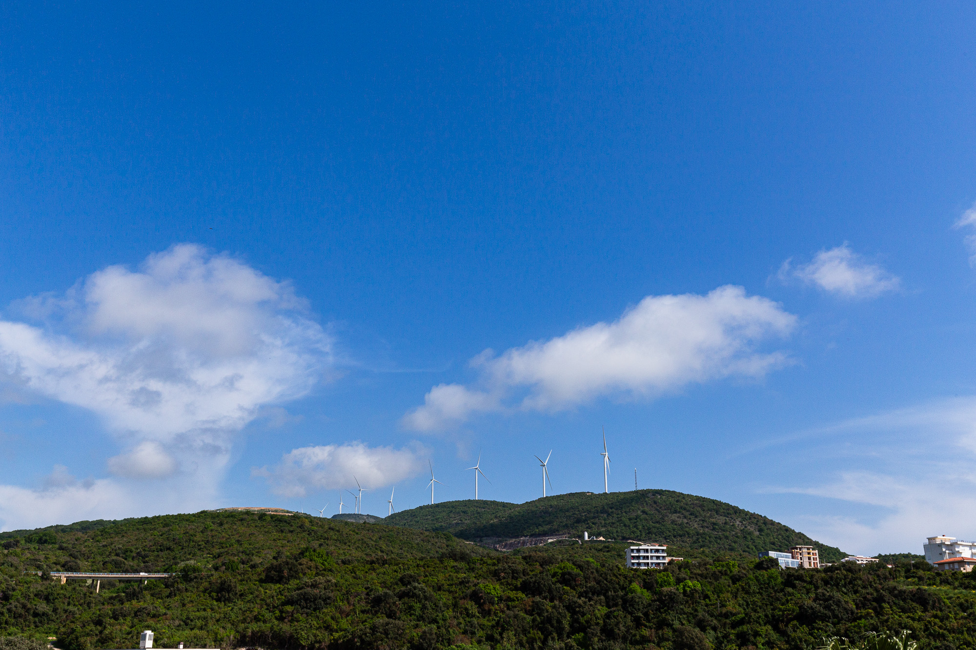 Spacious house in Utjeha with panoramic sea views