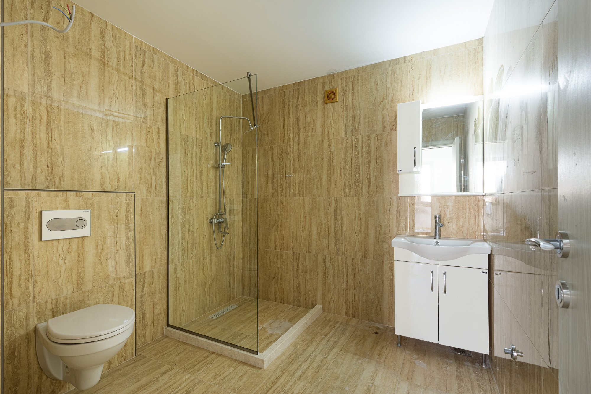 Penthouse in Ulcinj with sea view