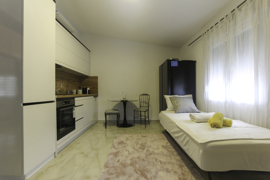 Two-storey spacious house in Sutomore