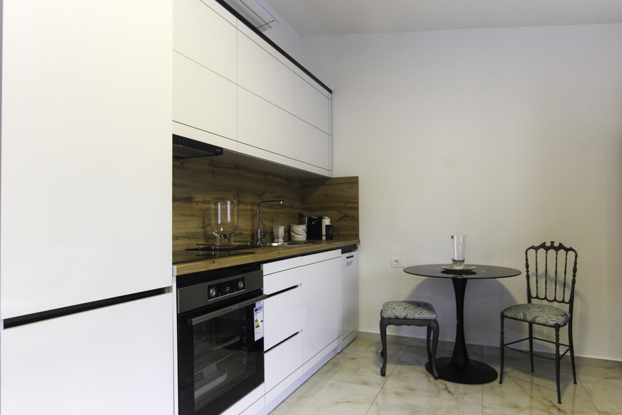 Two-storey spacious house in Sutomore