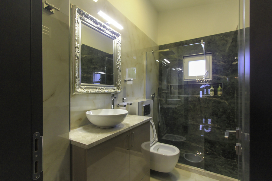 Two-storey spacious house in Sutomore