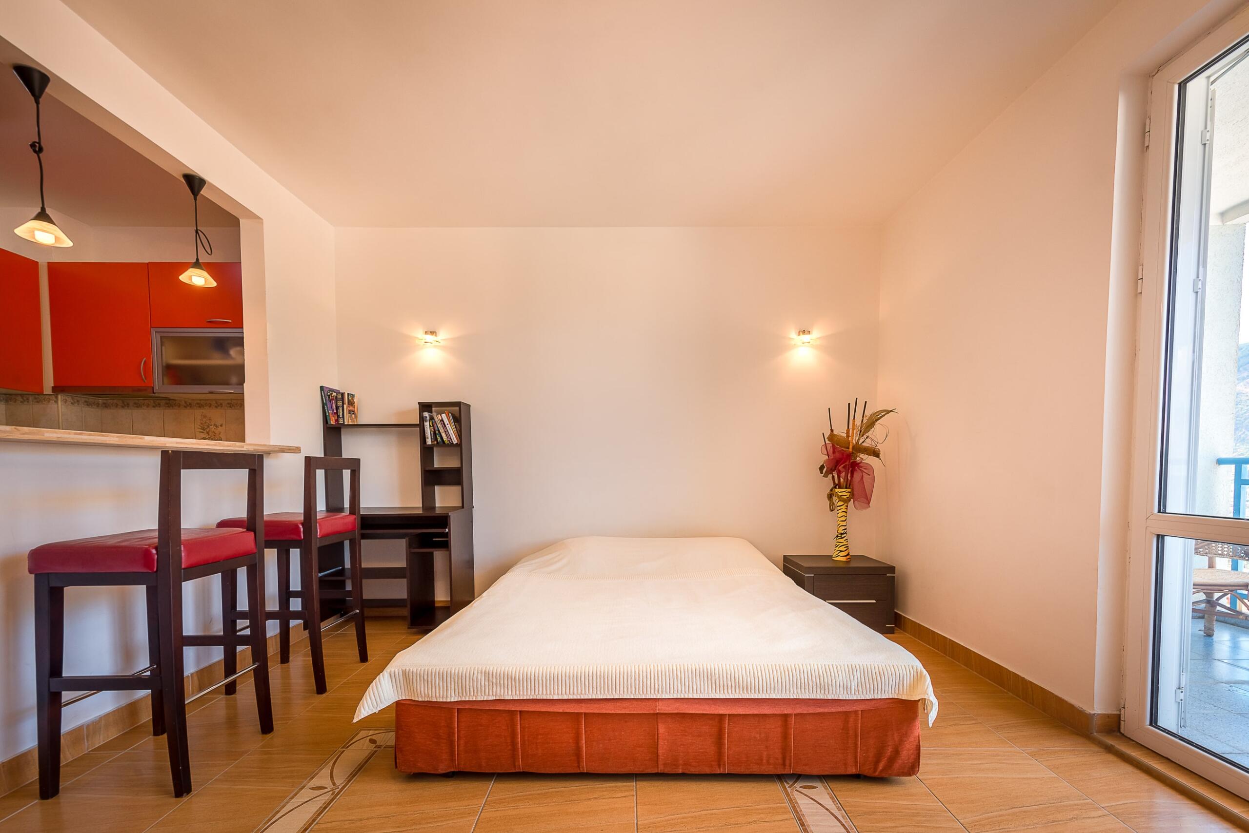 Studio in Dobrota with a panoramic view of the Bay of Kotor