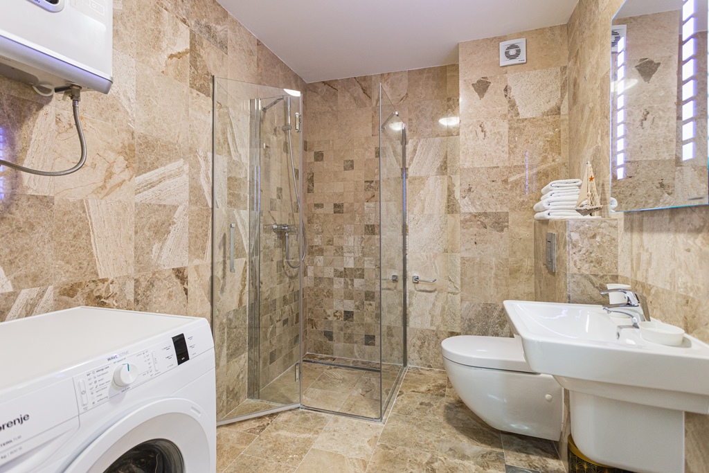 Apartments in an exclusive location not far from Budva