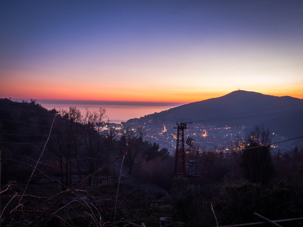 House with a plot and a panoramic view of Budva