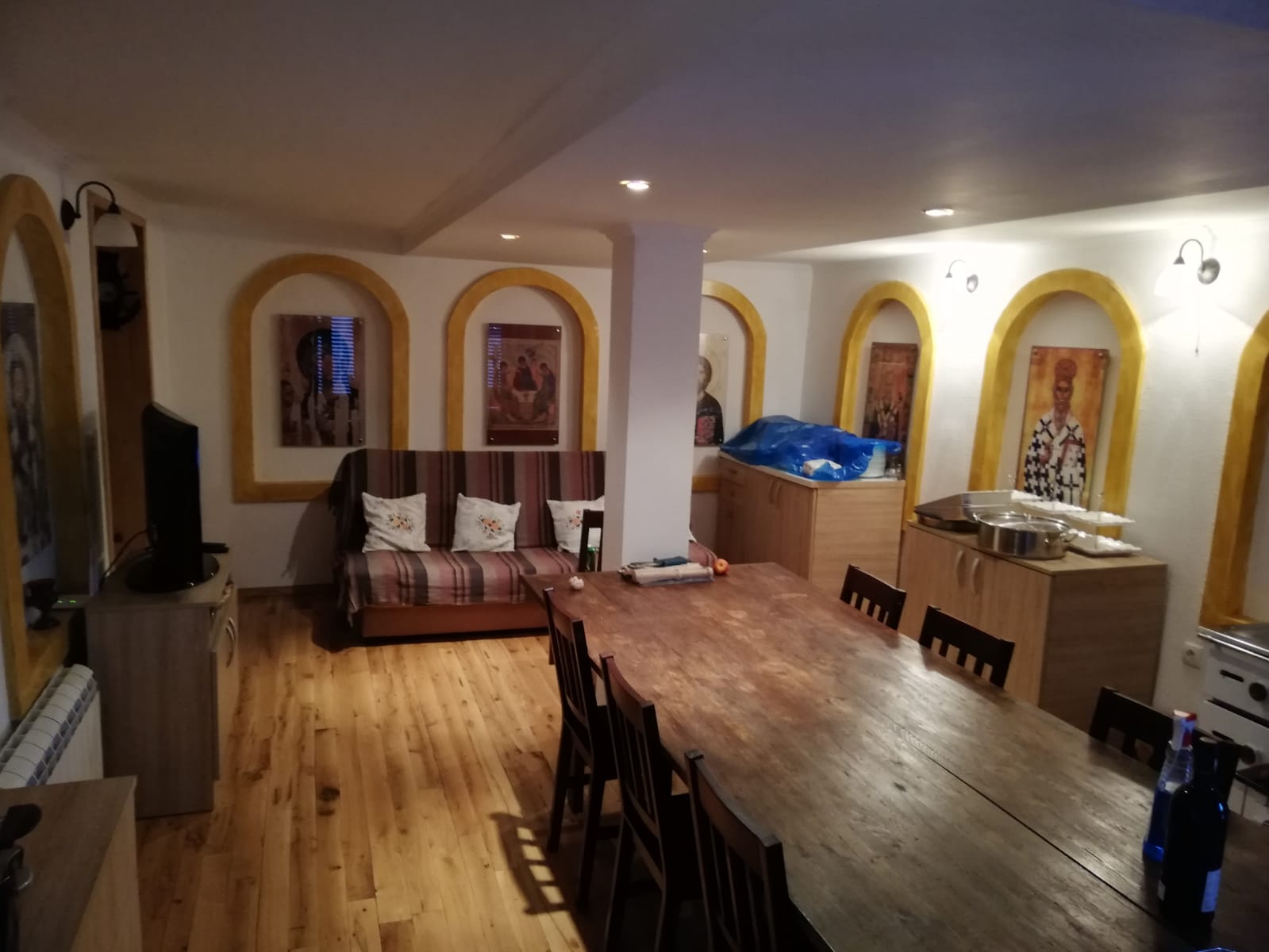 Three-storey house in a mountain paradise in Kolasin