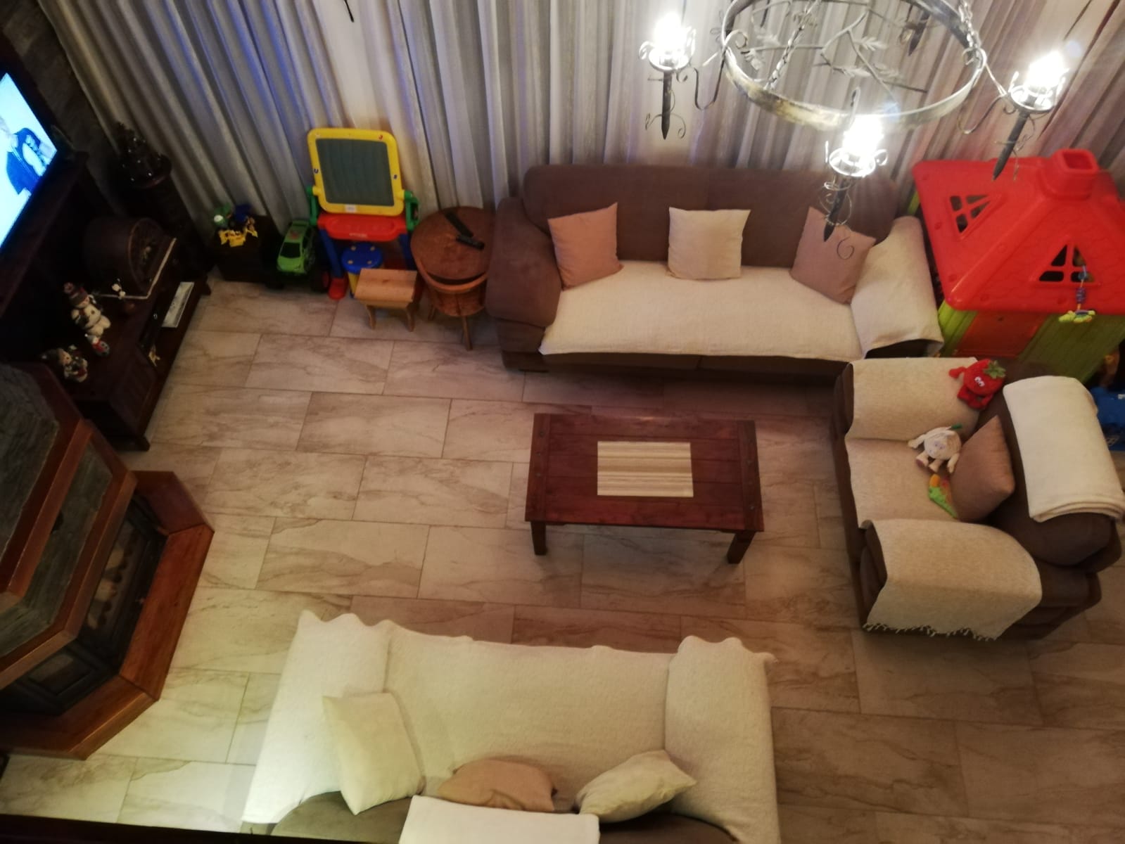 Three-storey house in a mountain paradise in Kolasin