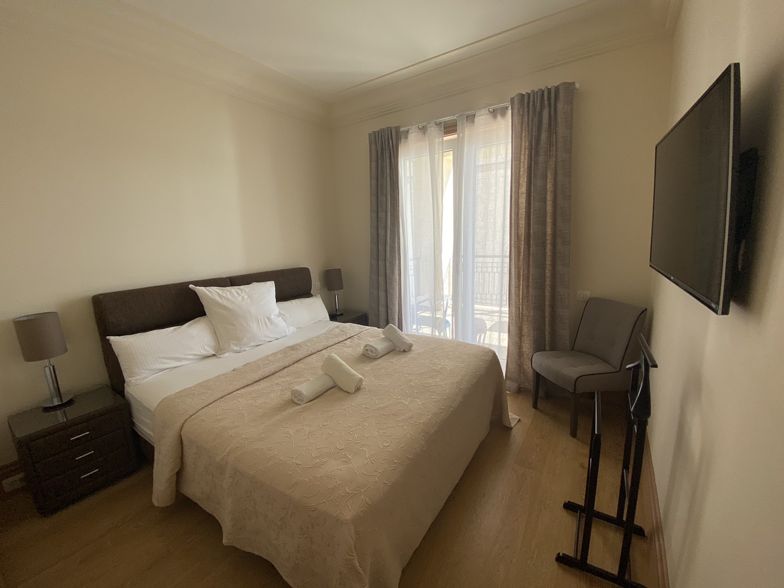 Apartments in a luxury complex with a sea view