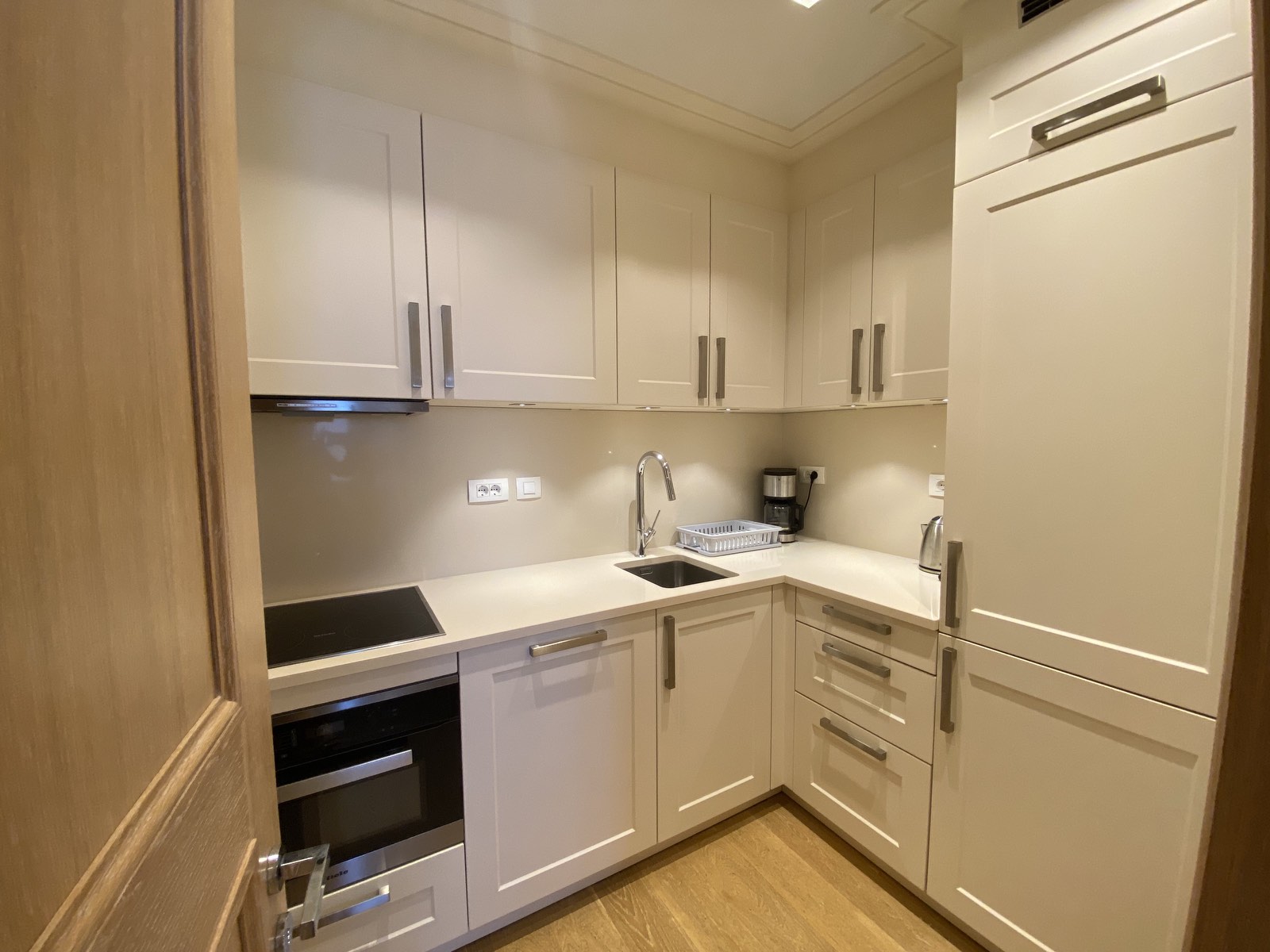 Apartments in a luxury complex with a sea view